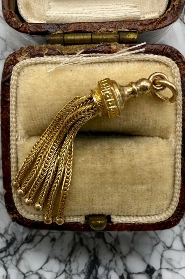 ✨💍Jewelry Through the Ages: Vintage and Antique Glam 💖💎