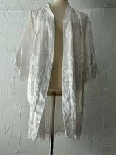 Unbranded Satin Robe Lace Trim Belted White Short Silky Kimono Sleeve SzL