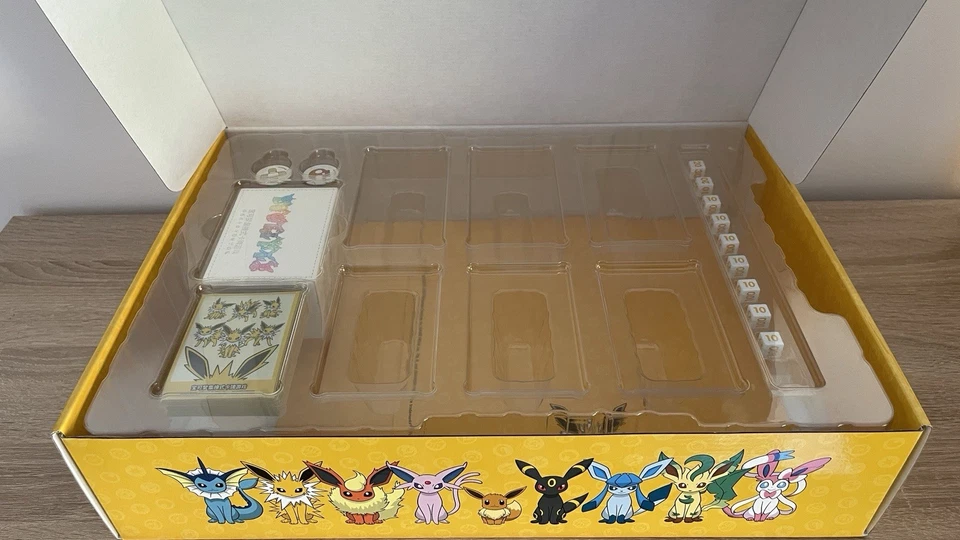 Pokemon Jolteon VMAX Gift „Leer“ Box - Box Set - Chinesisch  ⚡-Ohne Karten! - Bild 2 von 4