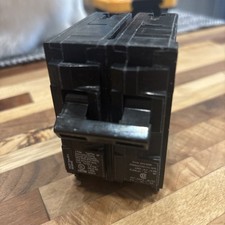 Siemens Q2100 100A 2 Pole 240V Circuit Breaker - Black