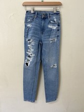 American Eagle women  s stretch mom jeans casual distressed wash size 00 regular
