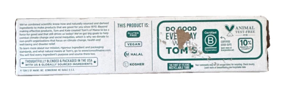 Pasta de dientes blanqueadora de menta TOMS OF MAINE 4,5 OZ exterior rasguño en caja/nueva Foto 3 de 4