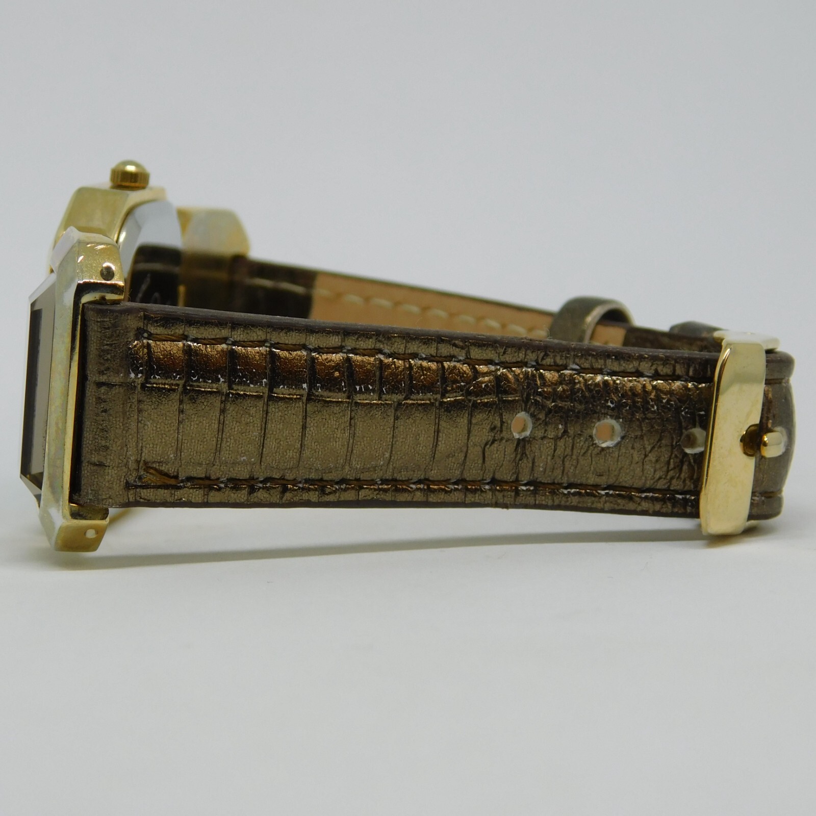 cache CH008YG Gold Tone Quartz Analog Women's Watch New Battery | eBay