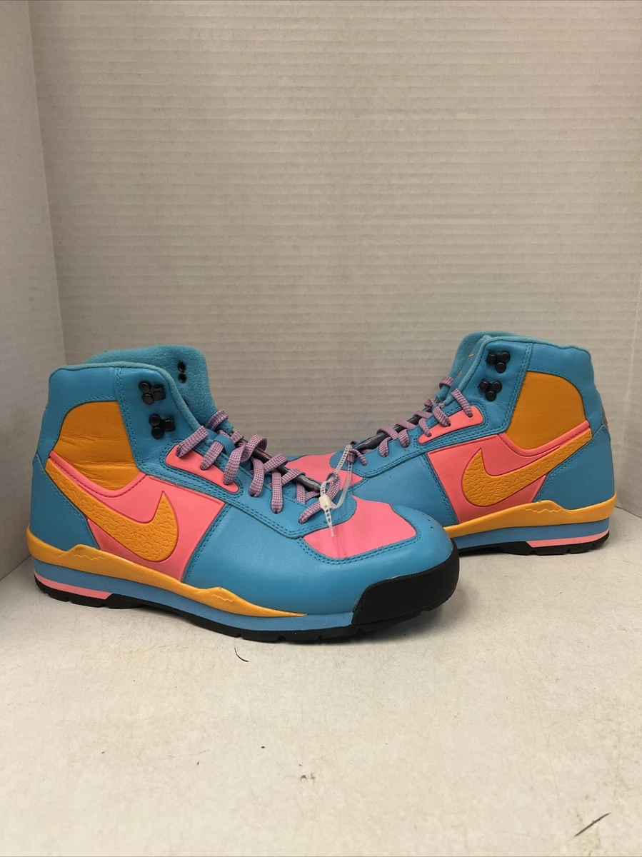 Nike cheap baltoro boots