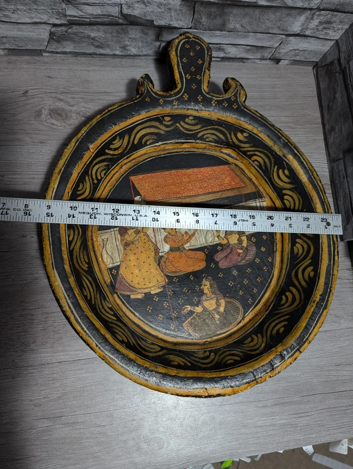 Tigela de madeira indiana antiga 19,5 x 15,5 pol. pintada à mão decoração mural arte Índia - Imagem 4 de 4