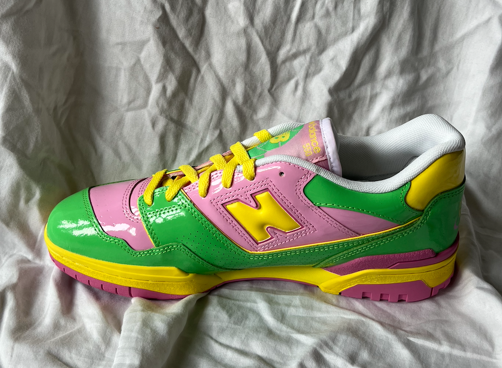 NEW BALANCE MENS BRAND NEW BB550YKA SNEAKERS SIZE 11 GREEN/PINK