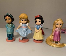 Lot Of 4 Disney Princess Hardcover Books with 4 DOLLS, Story Reader "Me Reader"