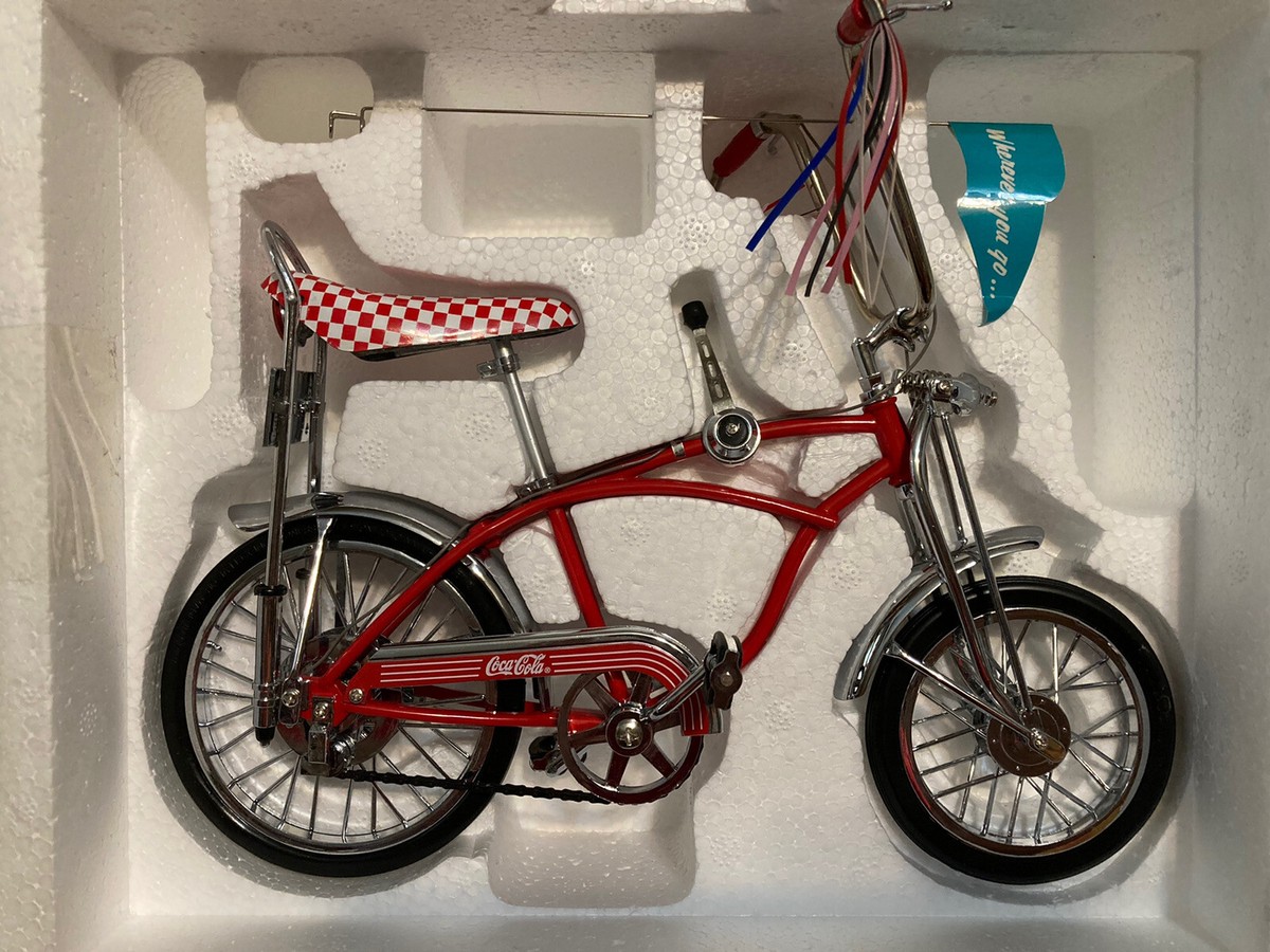 Coca-Cola 1960年代 レッドミニカー Amazon.co.jp: Motor city classics コカ・コーラ ダイカスト