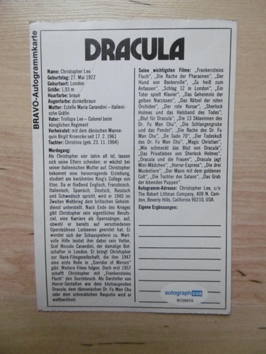 Christopher Lee "Dracula" Original Autograph Signed 10x15cm Postcard ACOA - Picture 3 of 3