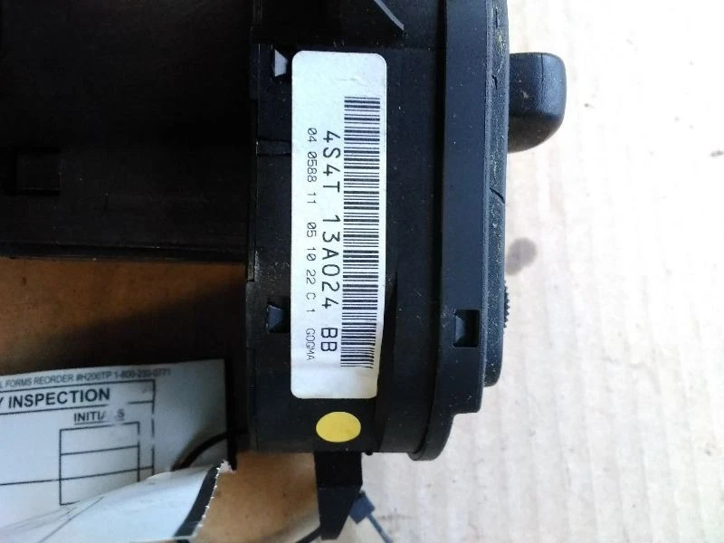 Interruptor de luz principal Ford Focus 2006 76516 Foto 3 de 4