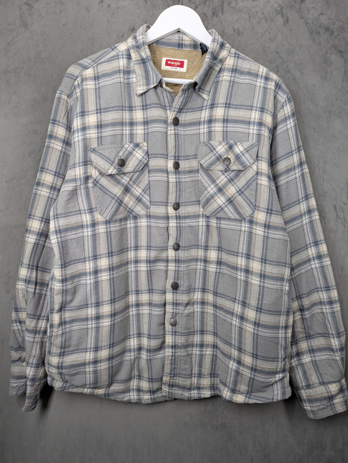 Wrangler Lumberjack Shirt Jacket Men's Medium Sherpa Lined Pockets Lined Sleeves