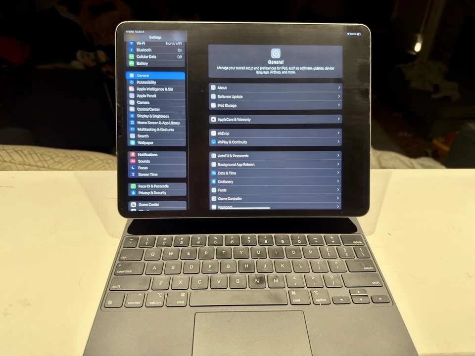 Apple iPad Pro 12,9 polegadas 6ª geração 256GB WiFi celular cinza espacial teclado mágico - Imagem 4 de 4