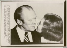 1975 Washington President Ford Farewell Betty Ford Wirephoto Vintage 8x10