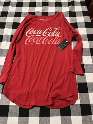 Lucky Brand Coca Cola Womens Top T Shirt XS Red 3/4 Sleeve Crew Neck Lightweight