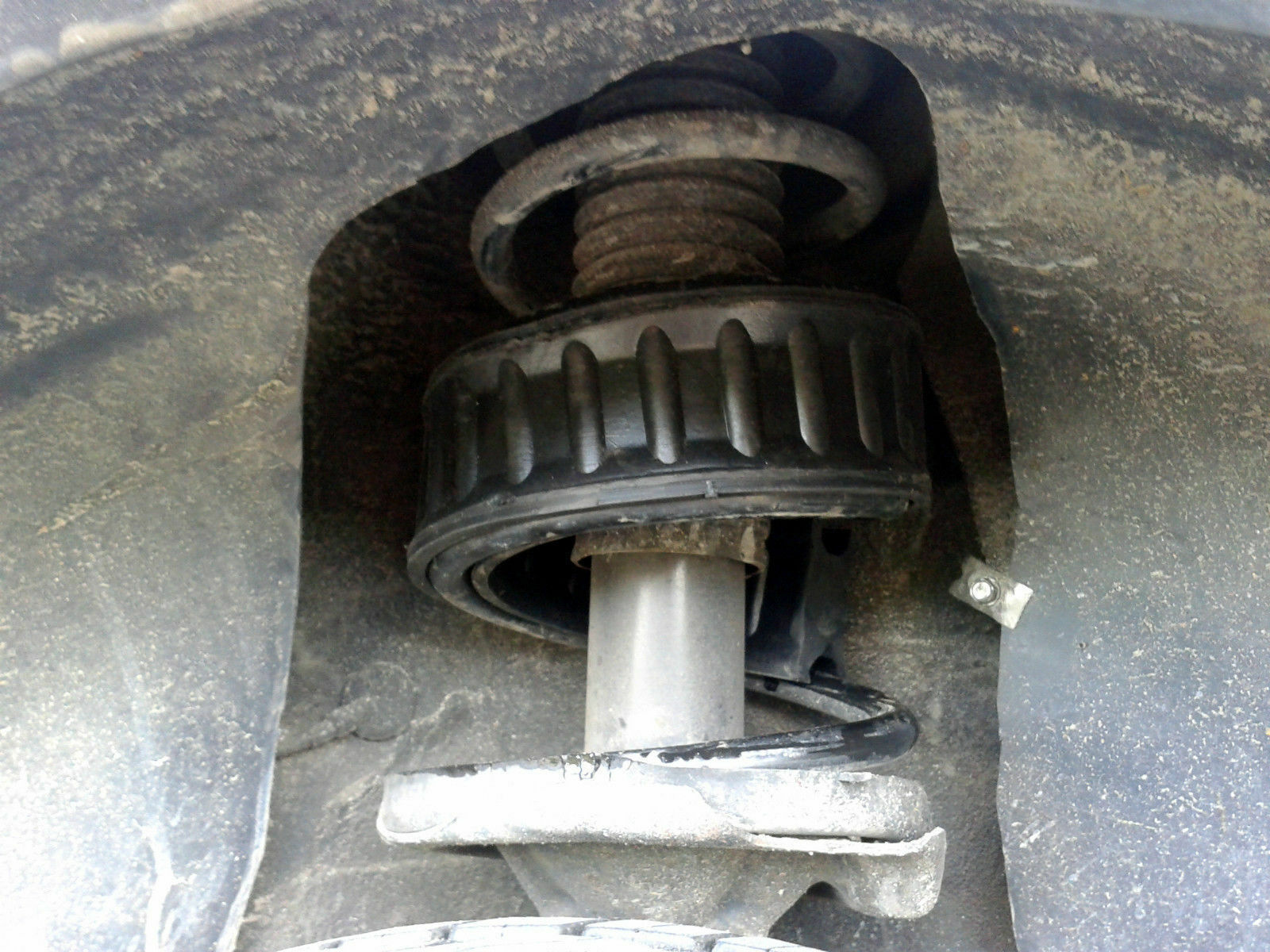 BEST CAR VAN One Pair Of Coil Spring Assisters And Raisers For 18