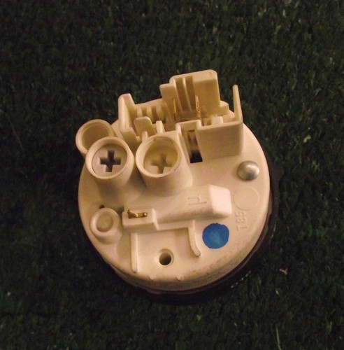 Waschmaschine Whirlpool WWDL6200 Druckschalter