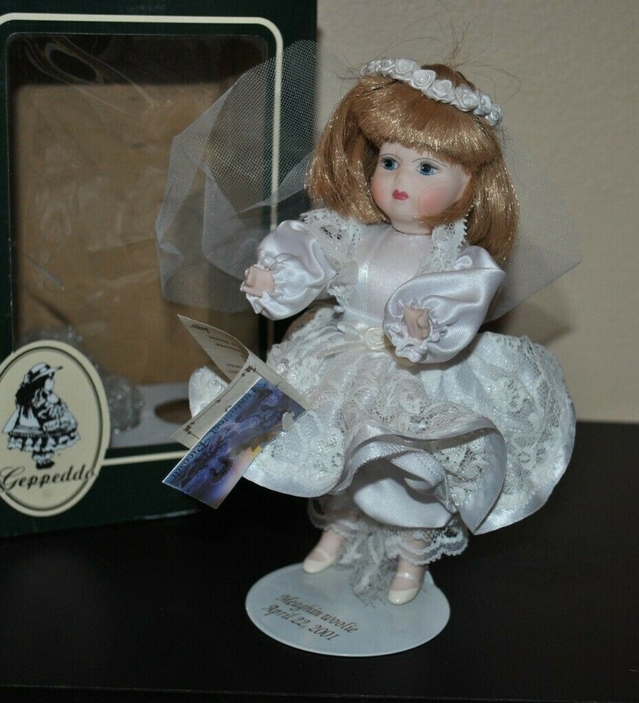 NEW GEPPEDDO Porcelain DOLL Bride Le Bambole di Jago Vogue Sposa