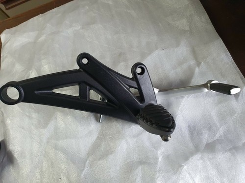 DUCATI DIAVEL OEM RIGHT PEG, BRACKET & BRAKE PEDAL REAR SET - Picture 2 of 4