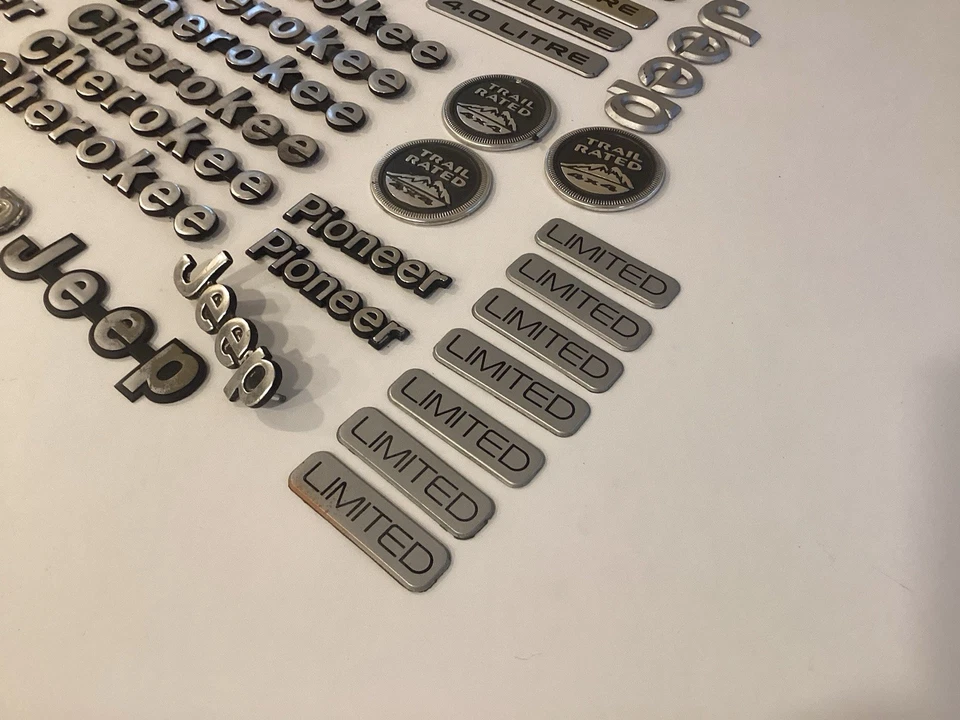 LOTE de emblemas de pionero limitado Jeep Cherokee Wagoneer XJ 4.0 4x4 Foto 4 de 4