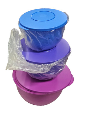 Tupperware Impressions Classic Bowl 3 piece Set  with Seals - NEW