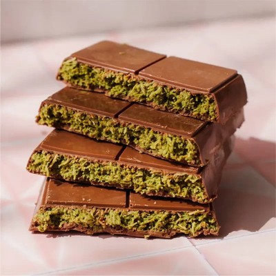 Dubai-Style Mini Chocolate Bar (3 oz)   Premium Milk Chocolate with Golden Kaday