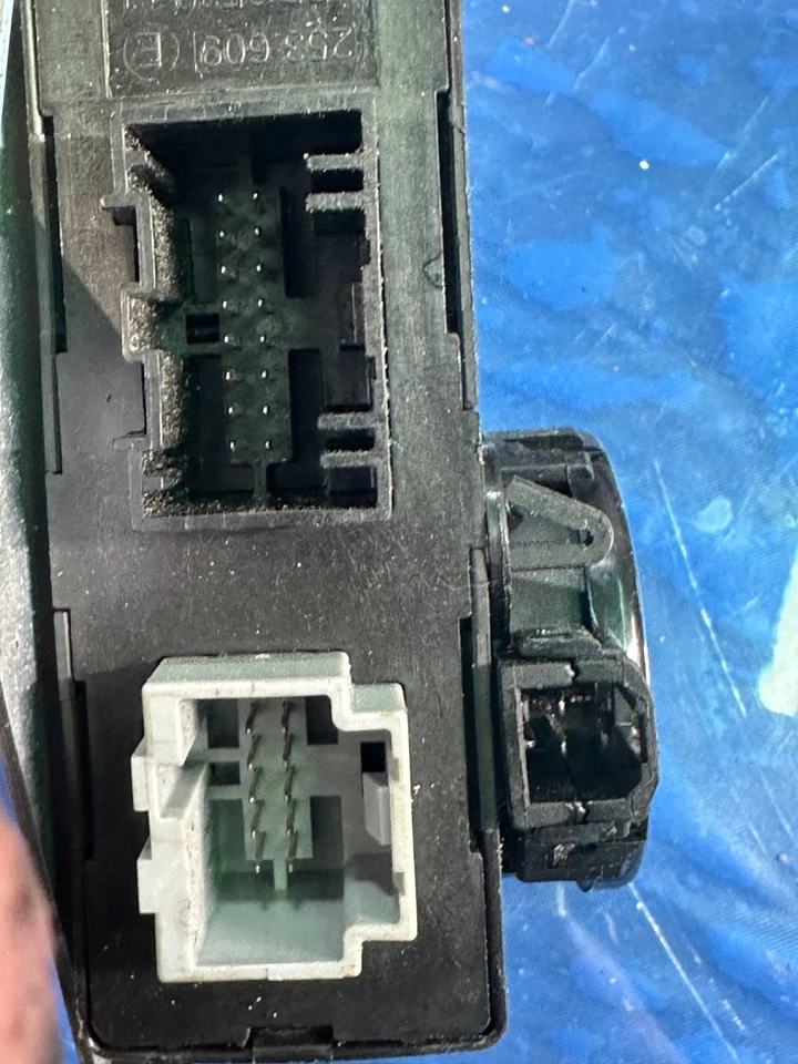 LINCOLN NAVIGATOR PDC Parking Sensor Control Unit PN 9L7T15T850BC G2U Foto 4 de 4