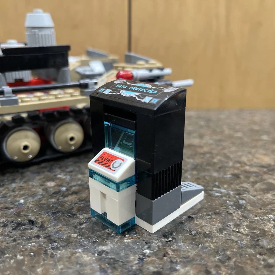 LEGO Ultra Agents: Tremor Track Infiltration (70161) 100% Complete Set No Manual - Image 4 of 4