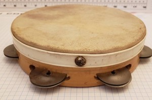 Vintage 1960s 7” Tambourine 6 Pr Jingles, Wood Rim w Plastic Band, Free Shipping