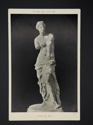 Postcard Venus de Milo Sculpture by Alexandros of Antioch Musee Du Louvre France