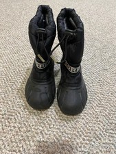 Sorel Kids Winter Cub Snow Boots Black Waterproof Insulated Size 12 Pull on