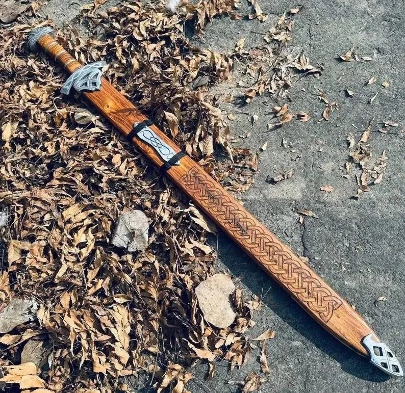 Viking Sword, Real Damascus with Blood Groove 32-Inche Full Tang with Sheath - Image 3 of 4