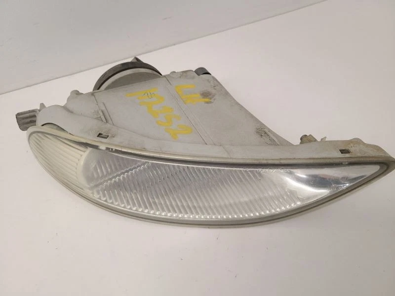Toyota Corolla LH 2004-2008 luz de conducción antiniebla para conductor montado en parachoques 81220AA011 Foto 2 de 4