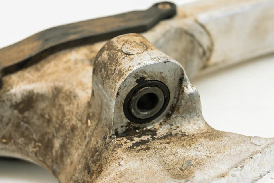 Brazo basculante trasero Honda CR80RB Expert 99 Foto 4 de 4