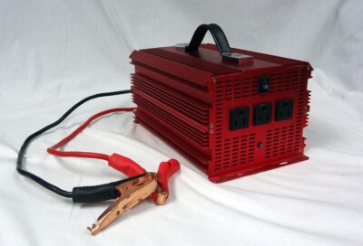 Bestek Red 3 Outlet 2000W Power Inverter DC: 12v, AC: 110v-120v Car Charger