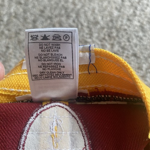Reebok Hat Cap Washington Redskins Mens OSFM Red Colorful Stretch Swirl Y2K - Picture 11 of 11