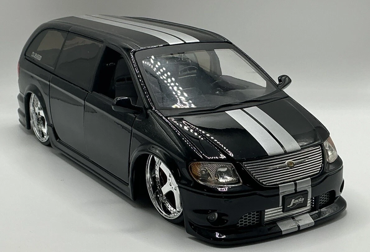 Jada Toys Chrysler 1:24 Diecast & Toy Vehicles for sale - eBay