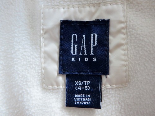 babyGAP Girls Size XS (4-5) Cream Fully-Lined Quilted Puffer Vest - Picture 3 of 3