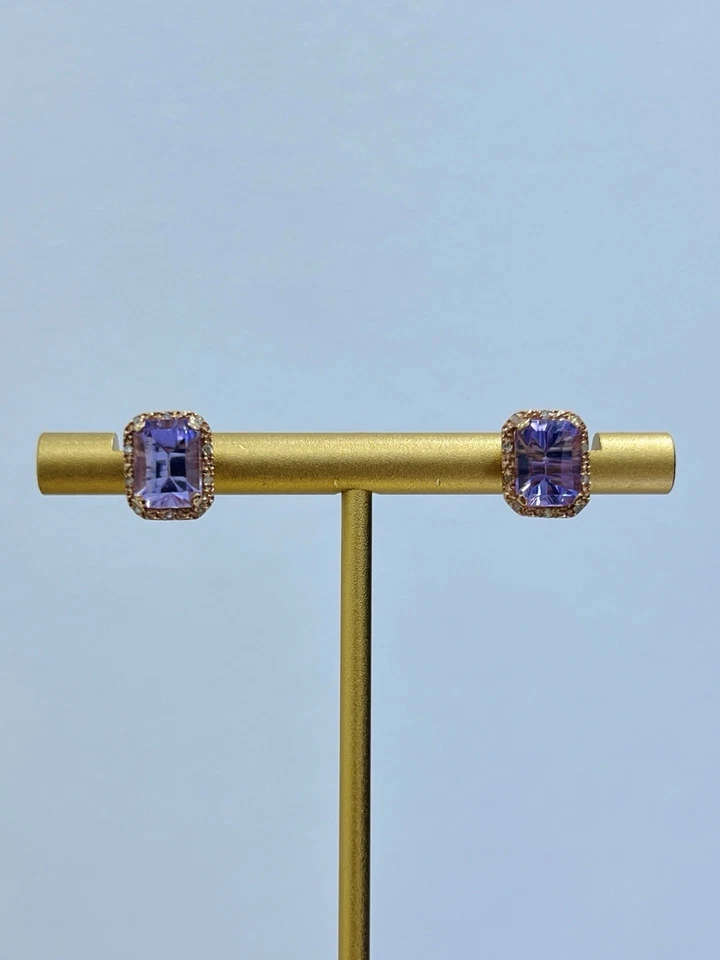 Pendientes con halo de amatista talla esmeralda en oro rosa Foto 2 de 2