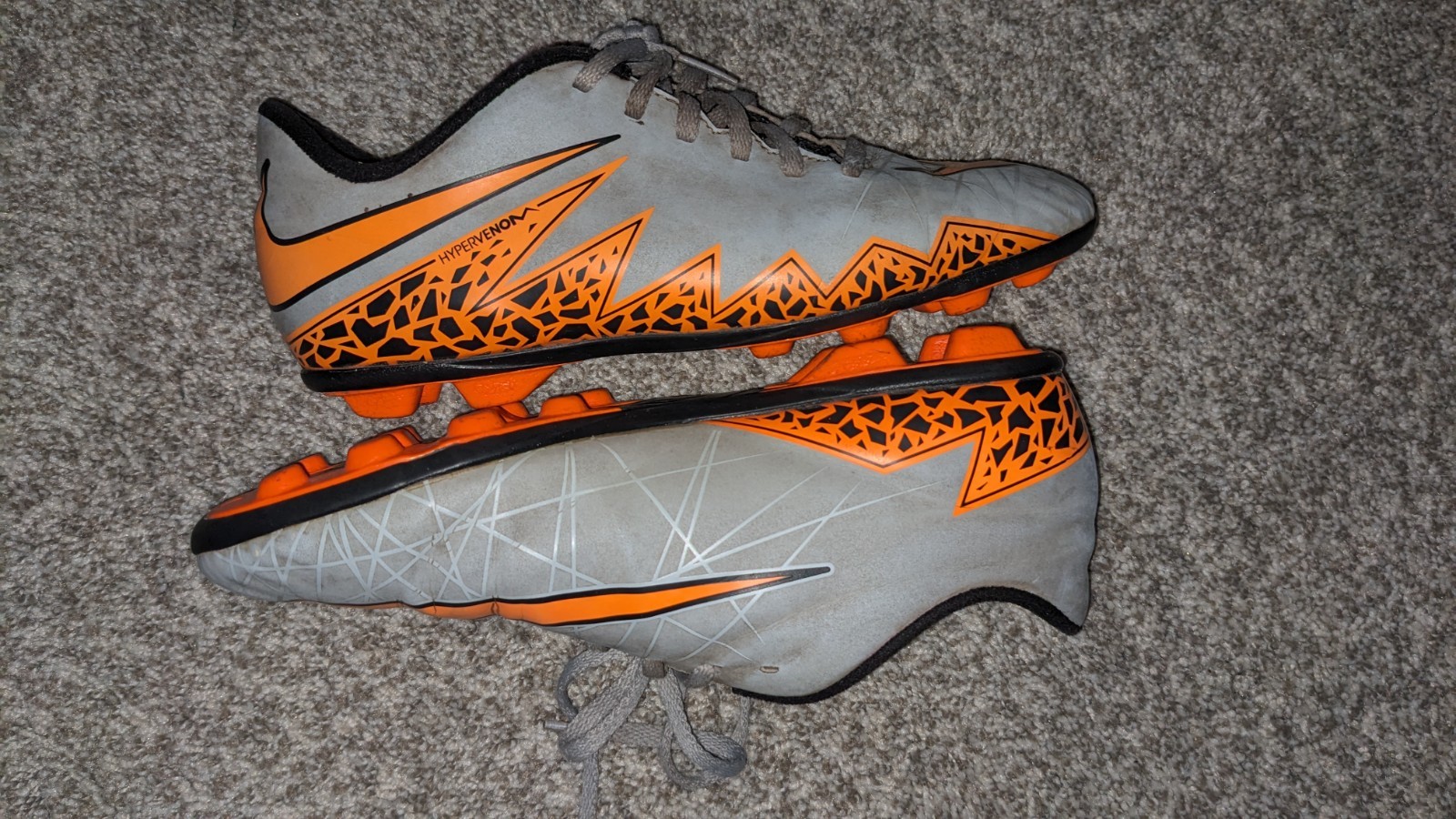 Nike Jr. Hypervenom Phade II FG Soccer Cleats 5.5Y - Grey/Orange image 2