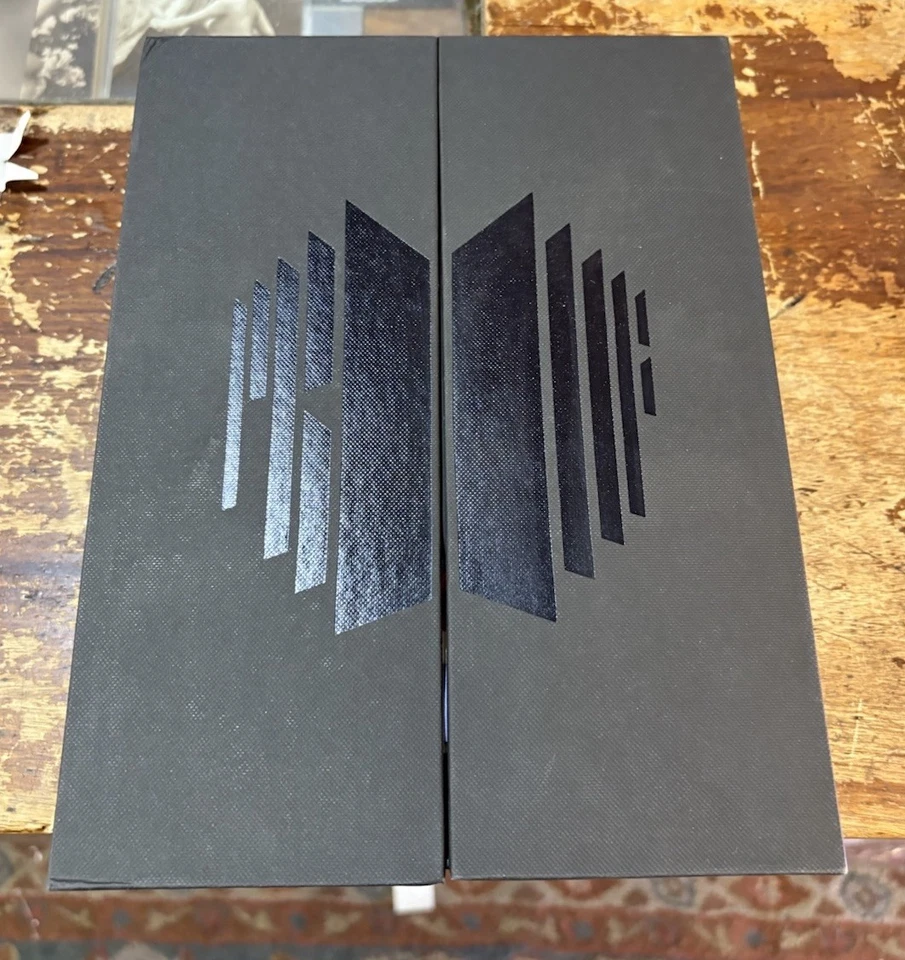 BTS Proof Collectors Edition Photobook Pictures Poster Trading Cards Included Foto 2 de 4