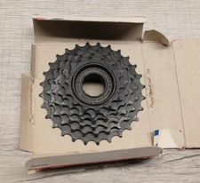 NOS Sunrace Branded 6-Speed Bicycle Threaded Freewheel