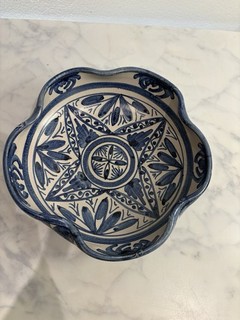 Vintage Domingo Punter Teruel Spanish Art Pottery Scalloped Bowl Signed 42/3