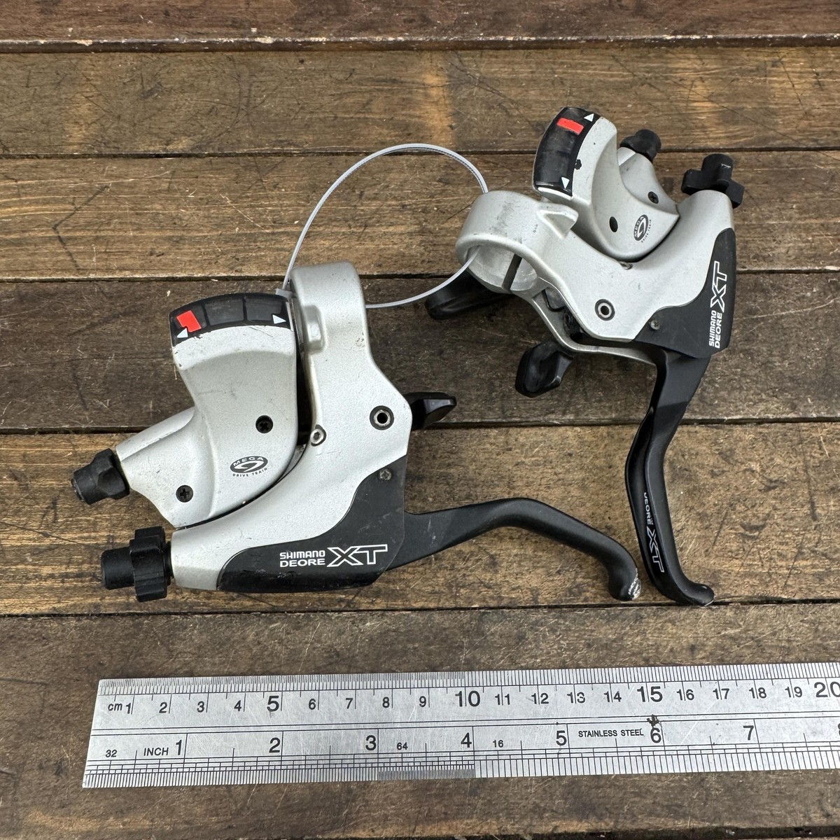 DEORE XT & SAINT 4ピストン Vintage Shimano Deore XT ST-M750 3x9 Brake Shifter Lever Set MTB