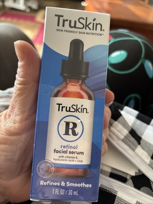 TruSkin Retinol Face Serum Anti-Aging Peptide Hyaluronic Acid 1 oz NOT vitamin C