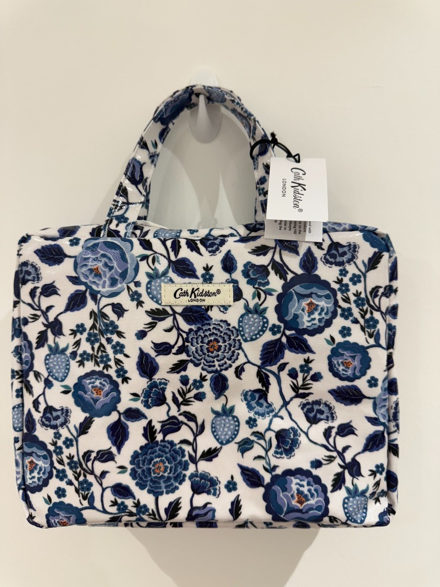 New With Tags Cath Kidston Wash Bags Two Part Wash Bag With