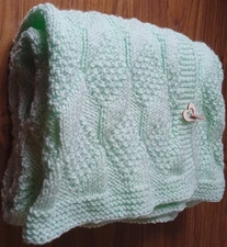 Hand Knitted Baby Pram Blanket Soft Crib Wrap Bedding Light Green Mint 100x105cm