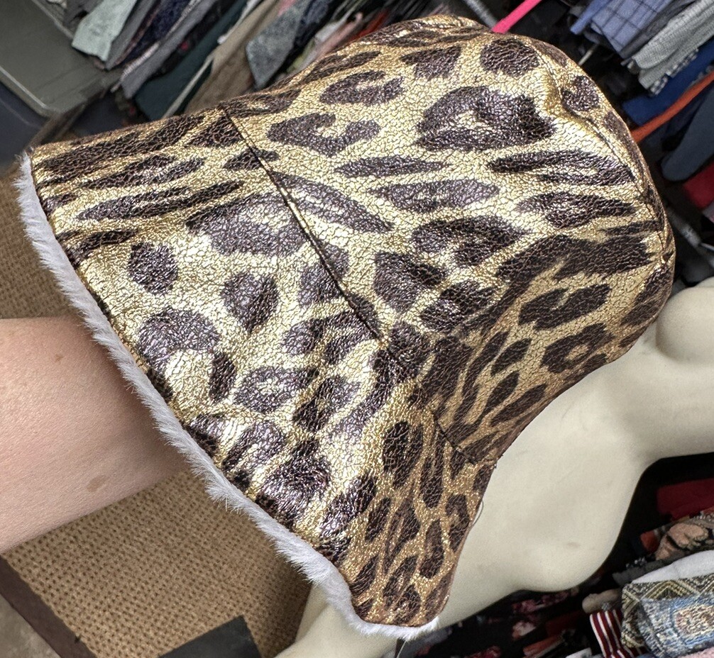 Marcus Adler Bucket Hat Metallic Gold Brown Animal Print  display picture 1