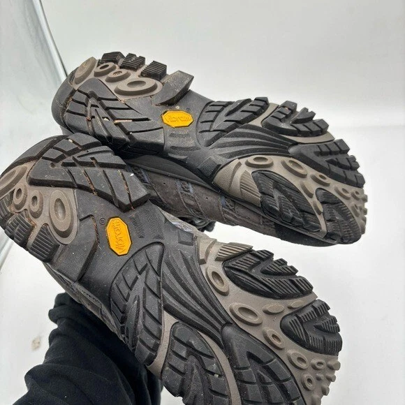merrell moab 2 mid lace up hiking boots