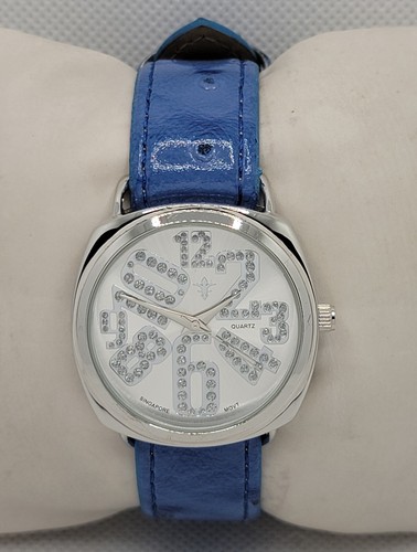 Ladies Beautiful Round Silver Tone Blue Faux Leather Band Analog Watch J9 - Picture 5 of 8