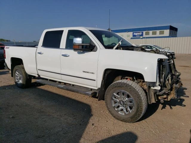 Used Front Left Door Interior Trim Panel fits: 2017 Chevrolet Silverado 3500 pic Foto 4 de 4
